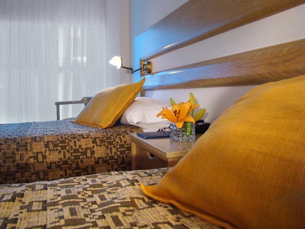 Interplaza Hotel Córdoba Exteriör bild
